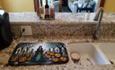 Evil Queen Spooky Halloween Dish Drying Mat Absorbent Dish Drying Mat Pad for Kitchen Counter Dish Drainer Mat for Countertop, 14 x 21", Multicolor